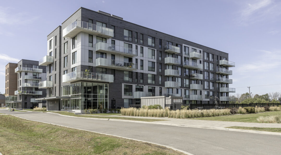 15 Gendron Pointe Claire (7 of 7)