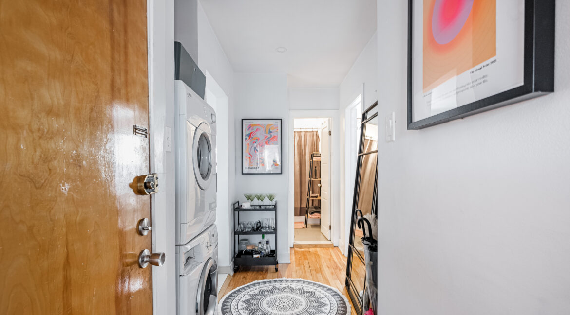 7452 Av D'Outremont no. 4 (9 of 19)